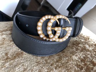Women’s Authentic Gucci Belt pearl buckle size 90
