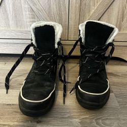 Sorel Winter Boots (women’s Size 10)