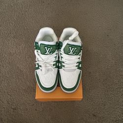 Iv Shoes