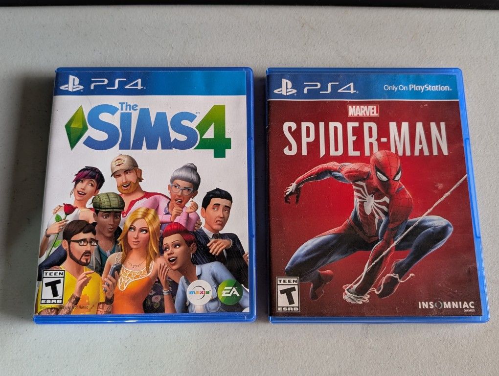 PS4 The SIMS 4 and SPIDERMAN Used Video Game Lot For PlayStation 4 Console