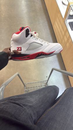 Jordan 5 fire red