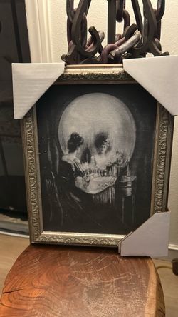 Skull Frame