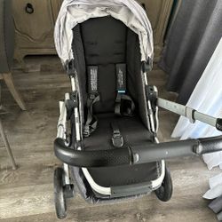  Vista  Stroller 