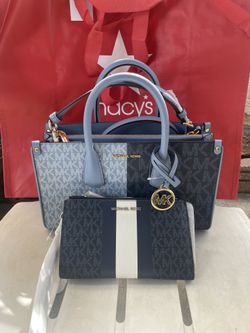 Michael Kors Signature Small Satchel Soft Sky Multi Set NWT Perfect Mother’s Day Gift 🎁  Navy blue Pick up in Pico Rivera