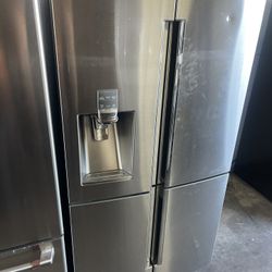 Samsung four-door refrigerator