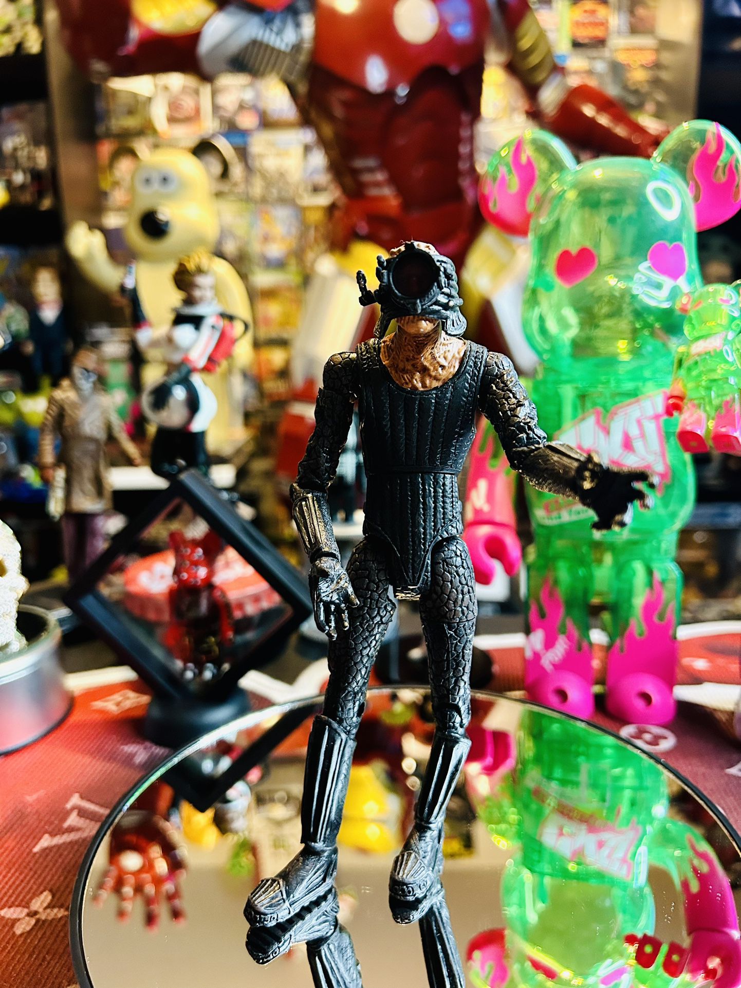 The Chronicles Of Riddick Lensing Necro Action Figure Sota Toys Rare 