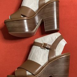 Michael Kors Divia Wedge Leather Heel Sandals Size 9.5M Brand New In Box