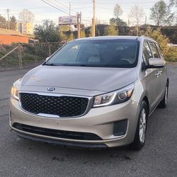 2015 Kia Sedona