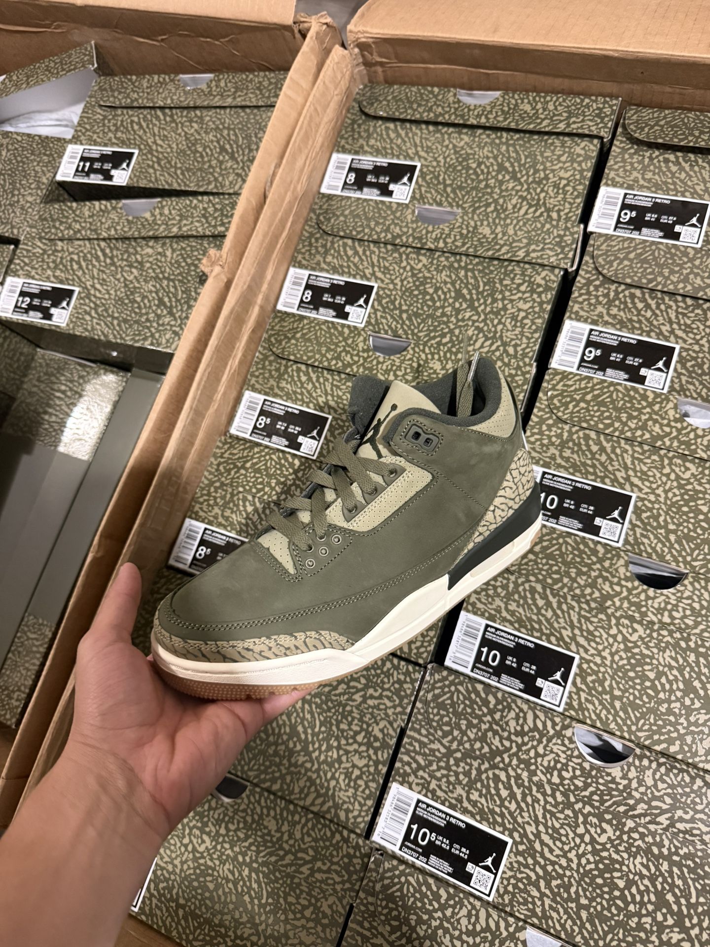 Jordan Retro 3 Family Affairs Early