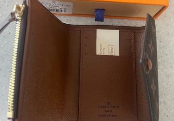 Women brown cow leather wallet