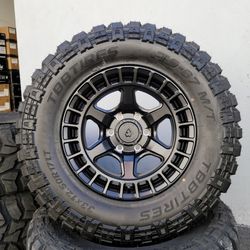 17" ARENA w/ 33x12.50R17. 🔥 $1500 🔥