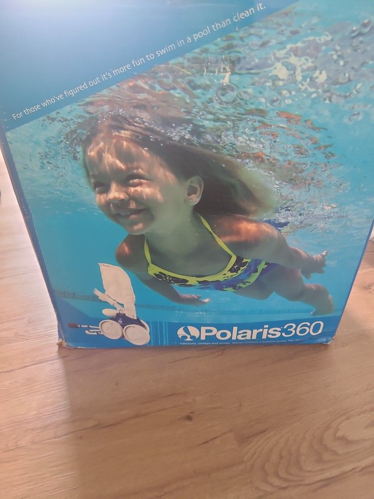 Polaris 360 Swimming Pool Cleaner LIKE NEW