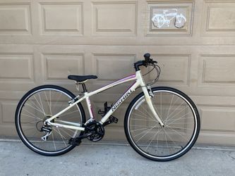 Nishiki Manitoba Hybrid Bike