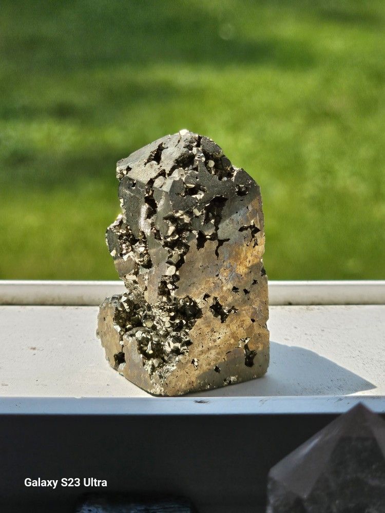 Cleveland Gold – Pyrite Tower That Thinks It’s Fancy (Local Pickup Only)
