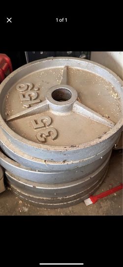 2” Olympic Weight Plates. 45,35,25 Pounds