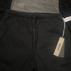 Black Essential Shorts