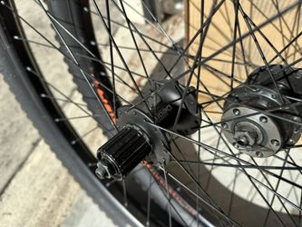 27.5 Wheel With 2.6” Tire Size