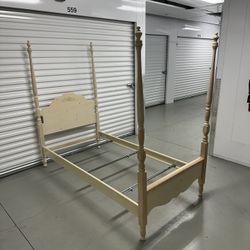 Mid 20th Century Vintage French Provincial Urn Poster Twin Size Bed