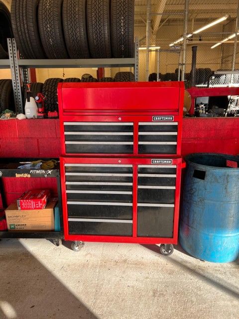 Craftsman Tool Box  And Tools . Everything A Mechanic Needs 