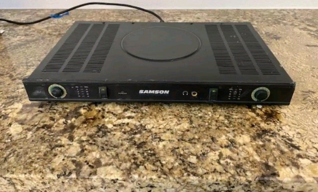 Samson Servo 120 Stereo Amplifier