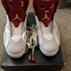 Jordan 6 Retro 