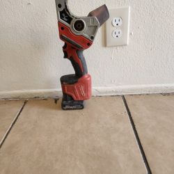 CORTADORA DE PVC