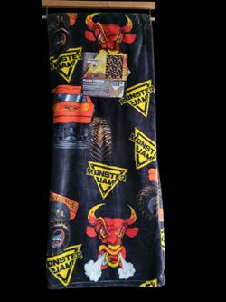 Monster Jam Throw 50x70in  - Loco Motion