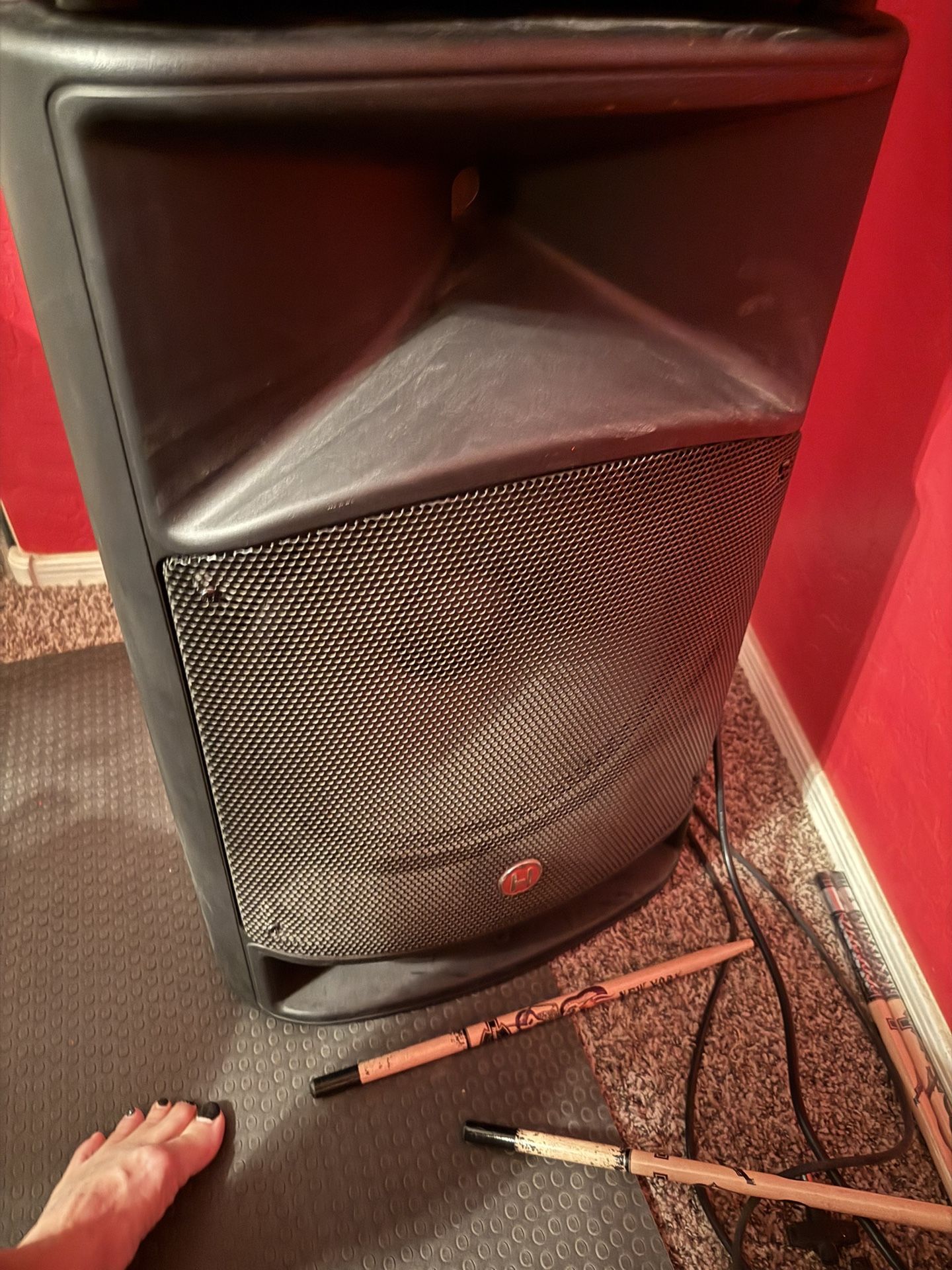 Harbinger vari 2115 Speaker