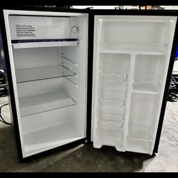 Compact Refrigerator