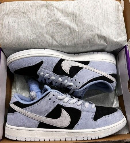 Nike SB Dunk Low Size 11