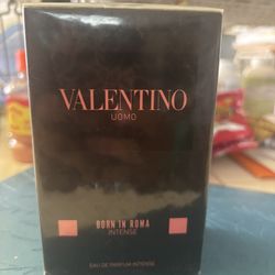 Colognes And Perfumes 