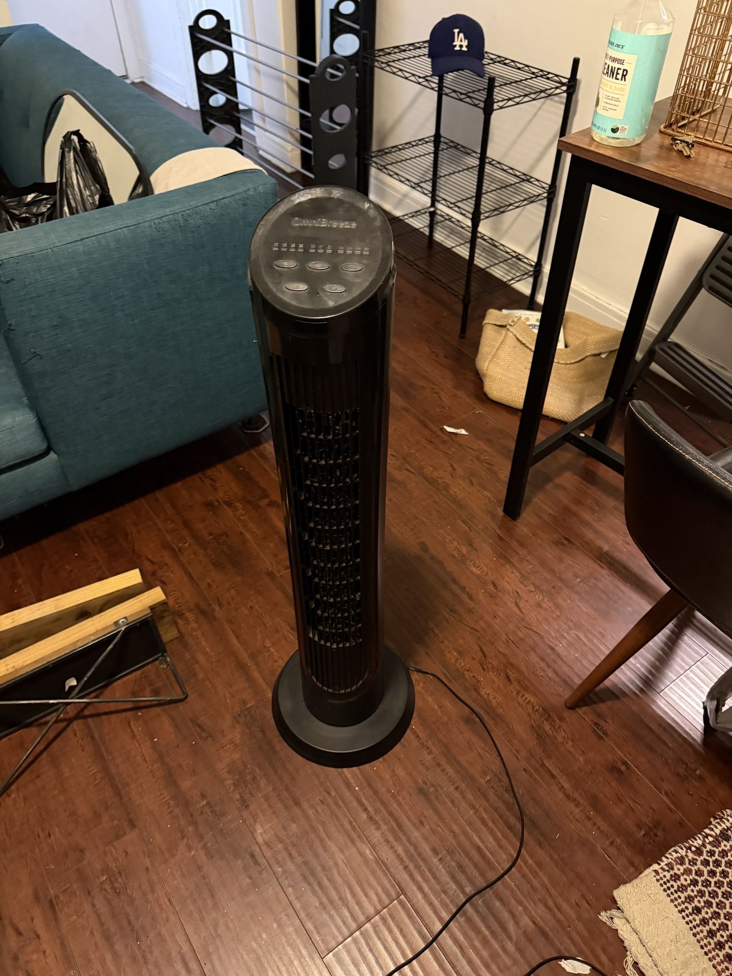 OmniBreeze Tower Fan 