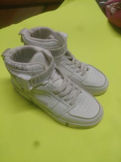 Tenis Shoes 👞 👟