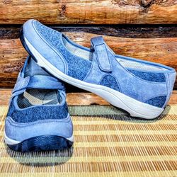 Dansko "Hennie" Mary Janes 