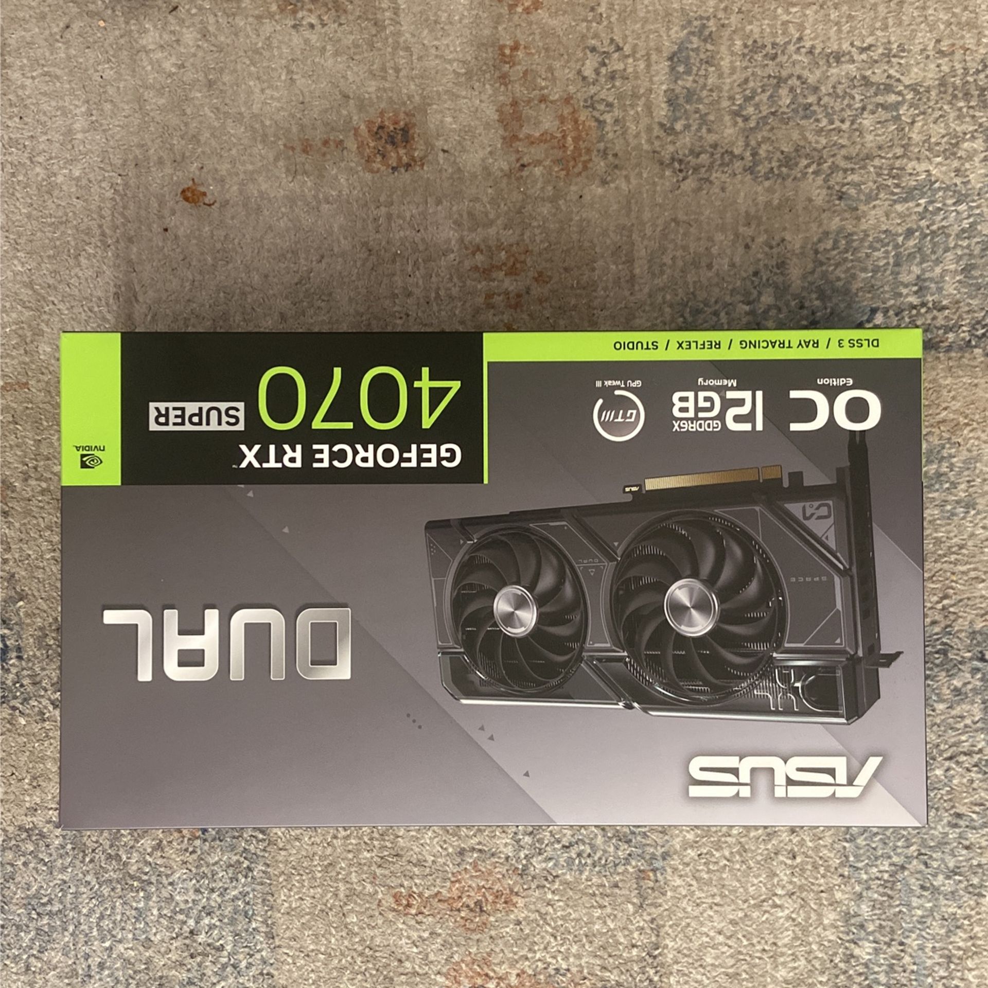 4070 Super GPU