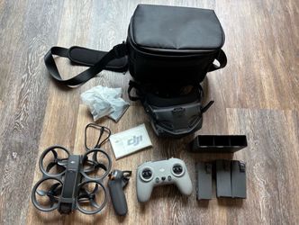 DJI Avata 2 Combo – Complete Set. goggles , 3 batteries , 2 controllers