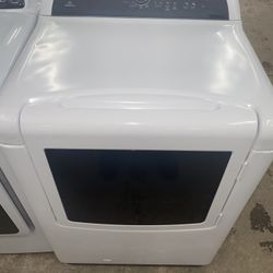 Whirlpool Gas Dryer 29 inch Good Condition We Delivery