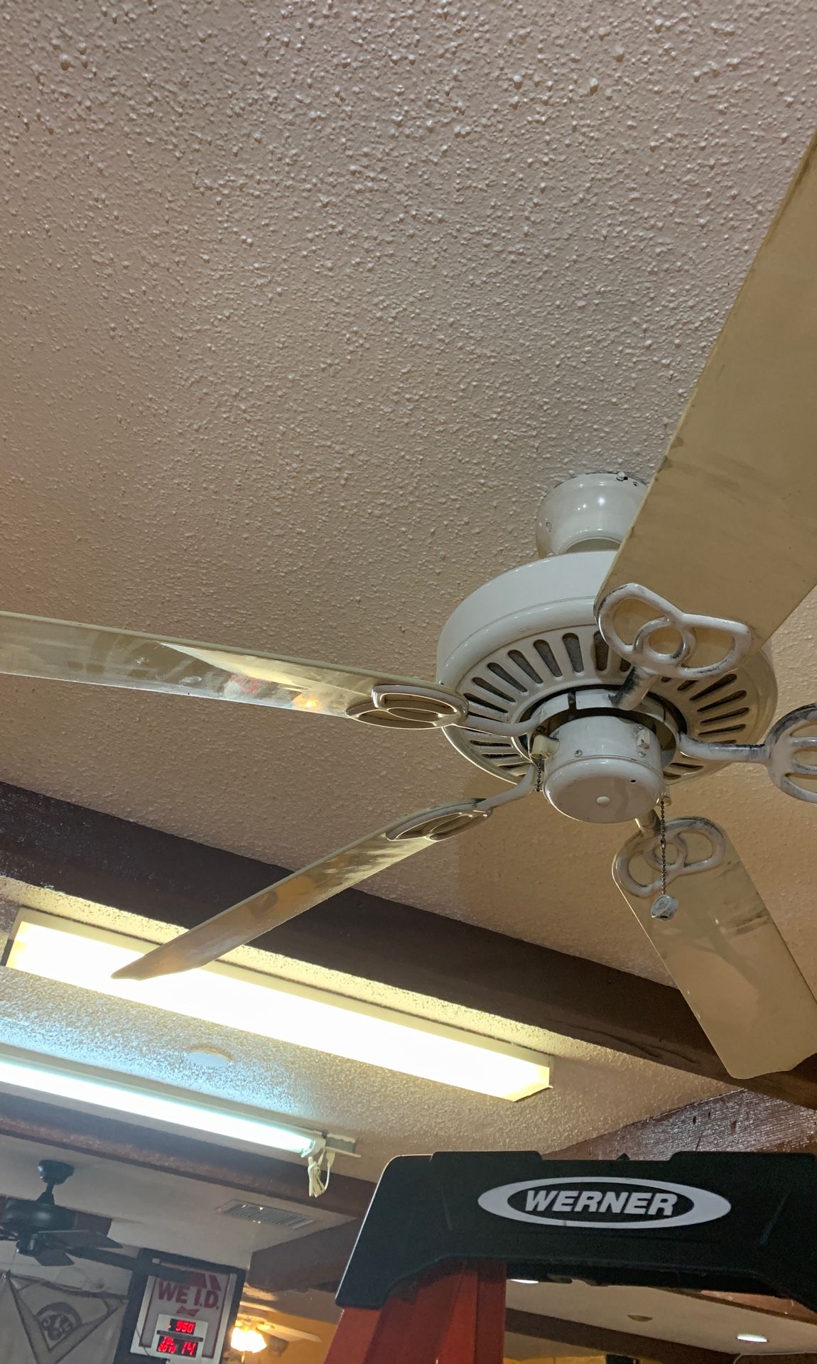 4 ceiling fans for Sale in El Paso, TX OfferUp