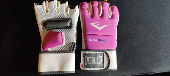 Everlast evercool kickboxing gloves