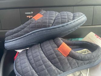 Slip on (Size 13-1 youth)