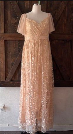 Elegant formal dress gown