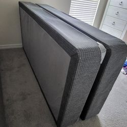 2 Twins Size Box Spring Or For 1 King Size Bed