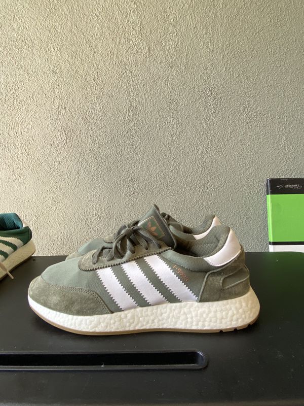 Adidas Boost Size 13 for Sale in Westchester, CA - OfferUp