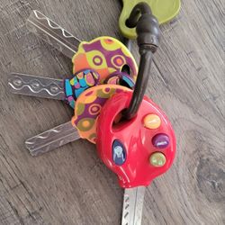 Play Keys w/Sound & Lights! 