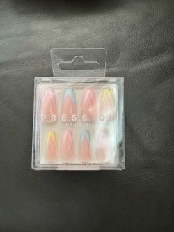 Press on nails
