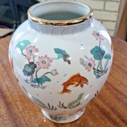 Franklin Mint Golden Carp table vase by Zhe Zhou Jiang