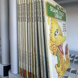 Vintage 1978 Sesame Street Library