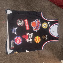 Supreme basketball jersey xL