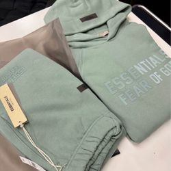 Winter Hoodie Size Extra Small