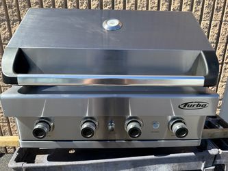Barbecue Galore 32” 4 knob natural gas Turbo Elite